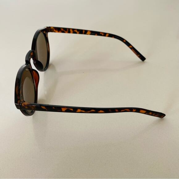 Round Black Brown Tan Tortoiseshell Plastic Blue Mirror Lens Sunglasses Sunnies main image 9